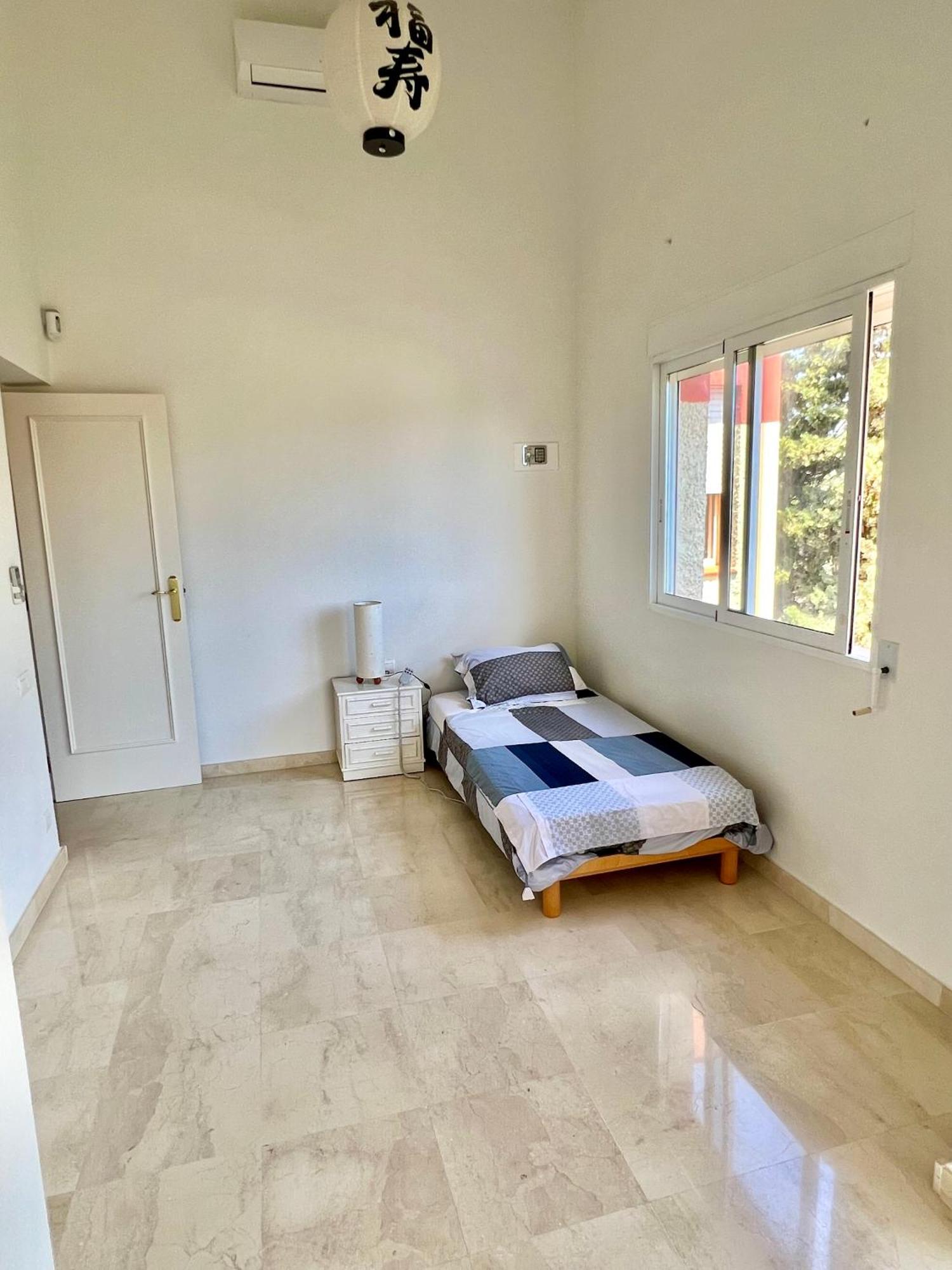 Beachside 4-Bedroom With Pool Αλικάντε Εξωτερικό φωτογραφία