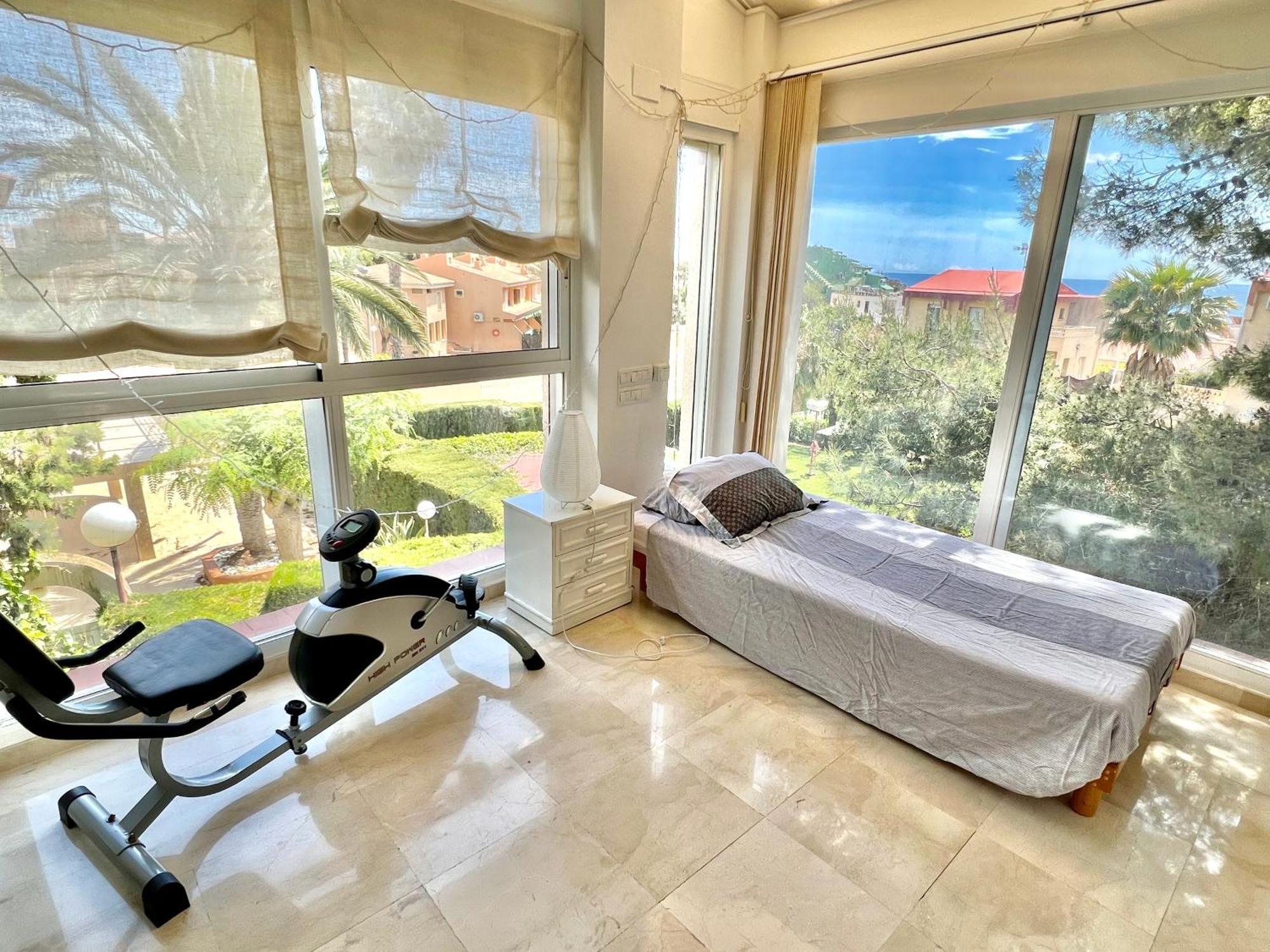 Beachside 4-Bedroom With Pool Αλικάντε Εξωτερικό φωτογραφία