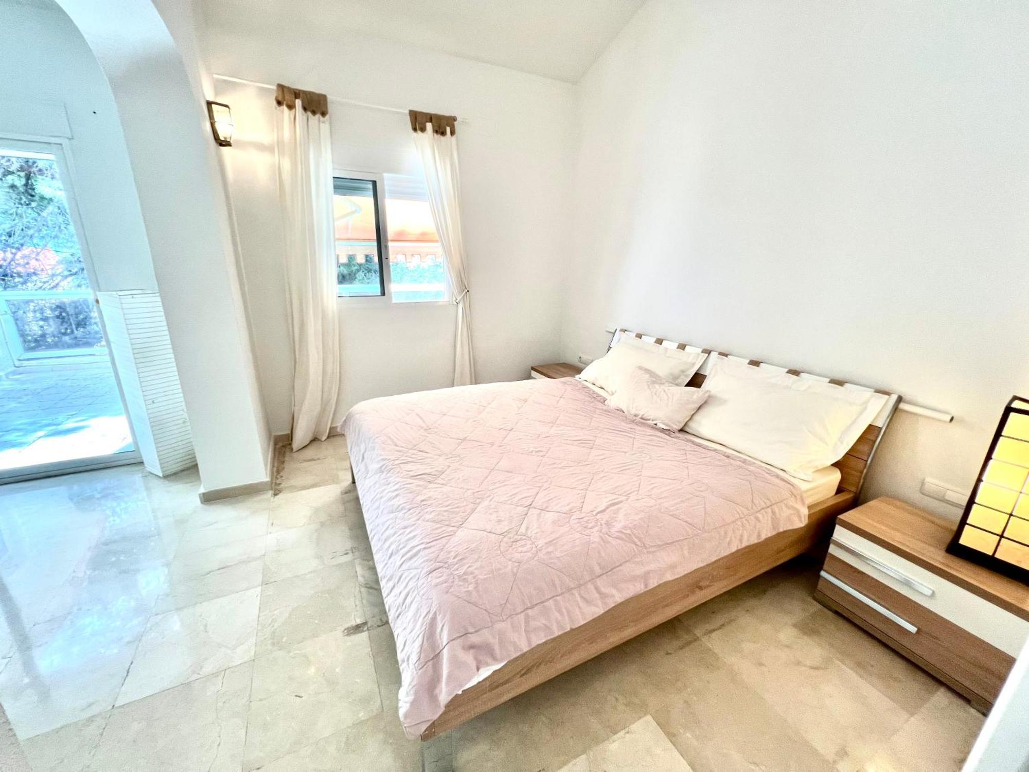 Beachside 4-Bedroom With Pool Αλικάντε Εξωτερικό φωτογραφία