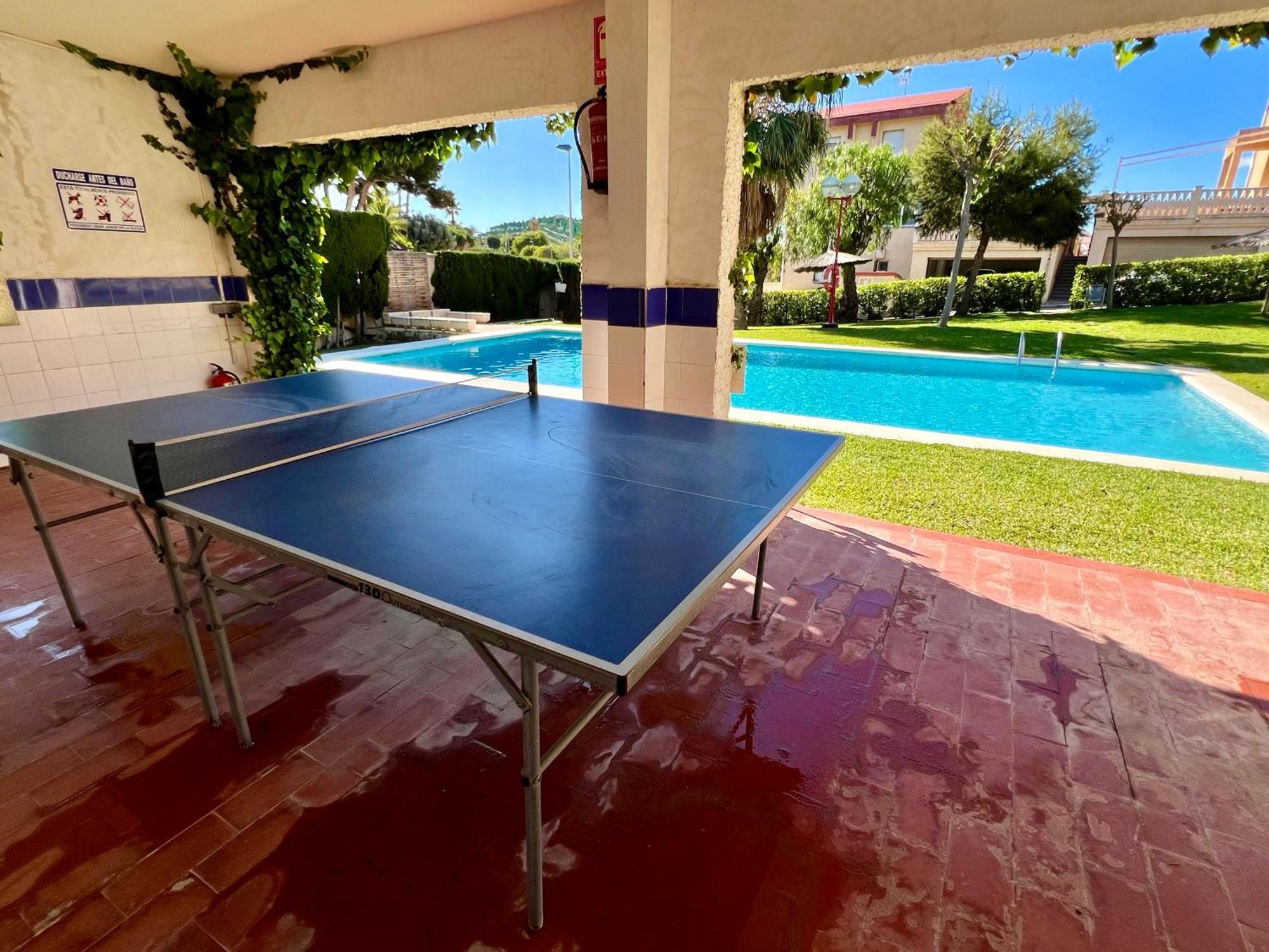 Beachside 4-Bedroom With Pool Αλικάντε Εξωτερικό φωτογραφία