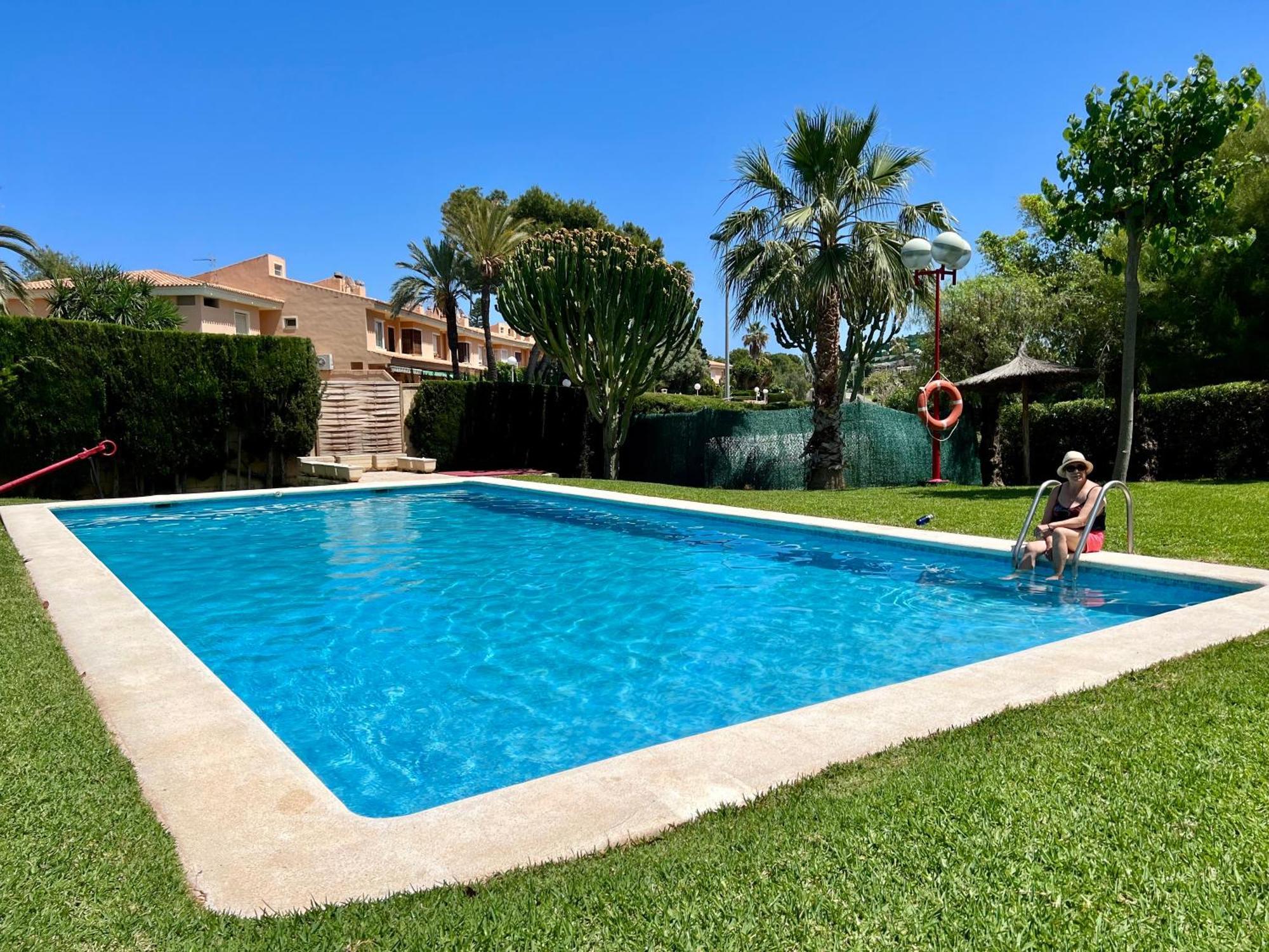 Beachside 4-Bedroom With Pool Αλικάντε Εξωτερικό φωτογραφία